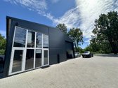 Atskiras patalpų pastatas su ofisu