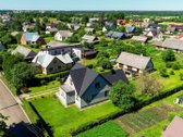 Renovuotas namas su 15,60 arų sklypu Neravuose