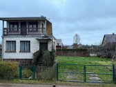 Parduodamas erdvus sodo namas su rūkykla ir