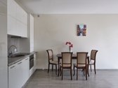 Išskirtinis 2 kambarių butas su privačia - nuotraukos Nr. 2