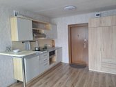 Parduodamas šviesus ir šiltas 1 kambario - nuotraukos Nr. 2