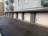 Garažas po daugiabučiu namu, sausas, vienam
