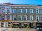Modernus trijų kambarių butas viršutiniame
