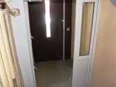 Dalinai renovuotas namas, užtaisytos siūlės, - nuotraukos Nr. 2