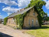Parduodamas pastatas ligoninė su žemės sklypu