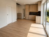 Parduodamas jaukus ir moderniai įrengtas - nuotraukos Nr. 3