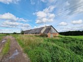 Didelės Fermų Patalpos Strategiškai Geroje