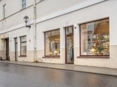 Parduodamos pirmame aukšte esančios pilnai