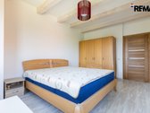 Parduodamas Erdvus Sublokuotas Namas Su Žemės - nuotraukos Nr. 24