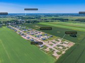 Modernūs Namai Erdviuose Sklypuose Kvietinių