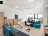 Pilnai Įrengtos Biuro Ir Laboratorijos