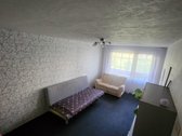 Parduodamas šviesus 2 kambarių butas pirmame