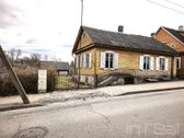 Utenos miesto centre, šalia upelio - nuotraukos Nr. 2