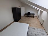 Svetainė + 2 miegamieji, 2 vonios kambariai) - nuotraukos Nr. 6