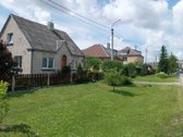 Parduodamas mūrinis gyvenamasis namas su