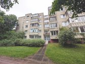 Parduodamas erdvus trijų kambarių butas
