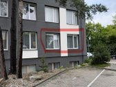 Parduodamos Pilnai Įrengtos Administracinės