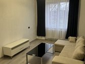 2 k. butas Savitiškio g. Namas mūrinis, III