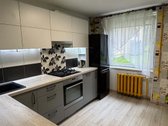 Parduodamas erdvus 3 kambarių butas mūriniame