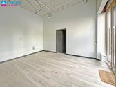 Naujai Įrengtos Patalpos su atskiru ėjimu - nuotraukos Nr. 5