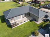 Parduodamas erdvus namas Romainių mikrorajone