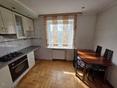 Parduodamas šiltas ir šviesus dviejų kambarių - nuotraukos Nr. 5