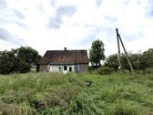 Gyvenamasis namas su žemės sklypu ir - nuotraukos Nr. 2
