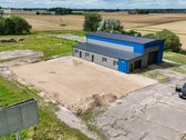 Išnuomojamos komercinės patalpos su 1.2 ha - nuotraukos Nr. 2