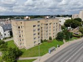 Parduodamas 4 kambarių butas strategiškai - nuotraukos Nr. 2