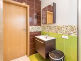 **Parduodamas 184 m² gyvenamasis namas - nuotraukos Nr. 72
