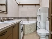 Erdvūs dviejų kambarių apartamentai Senamiestyje - nuotraukos Nr. 21