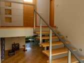 Išskirtinis, dizainerio kurtas modernus namas - nuotraukos Nr. 24