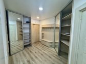 Parduodamas moderniai įrengtas 2 kambarių - nuotraukos Nr. 3