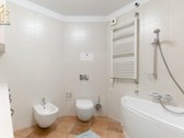Nuomojamas jaukus dviejų kambarių butas po - nuotraukos Nr. 13