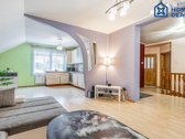 Didelis, trijų aukštų namas apsuptas pušynų - nuotraukos Nr. 21
