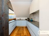 Parduodamas erdvus ir stilingas 3-4 kambarių - nuotraukos Nr. 16