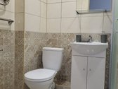 Išnuomojamas 2 kambarių butas, renuovuotame - nuotraukos Nr. 6