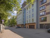 Parduodamas 3 kambarių butas su išskirtiniu