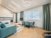 Modernus trijų kambarių butas viršutiniame - nuotraukos Nr. 2
