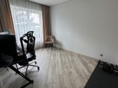 Jaukus naujas namas su kruopščiai sutvarkyta - nuotraukos Nr. 16