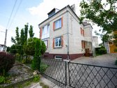 Parduodamas erdvus dviejų aukštų namas - nuotraukos Nr. 2