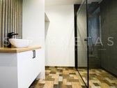 Parduodamas erdvus dviejų aukštų namas - nuotraukos Nr. 15