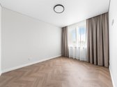 Parduodamas Naujai Įrengtas 4 Kambarių Butas - nuotraukos Nr. 25