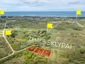 Parduodami trys 20 arų namų valdos sklypai