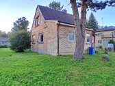 Parduodamas erdvus mūrinis namas ramioje - nuotraukos Nr. 2