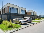 Parduodamas Modernus Namas Projekte „Kalnėnų