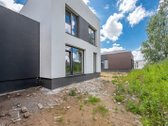 Parduodamas Dviejų Aukštų Namas Kvartale - nuotraukos Nr. 5