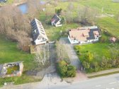 Sena sodyba su parduotuvės pastatu puikioje - nuotraukos Nr. 2
