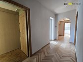 Nuomojamas Erdvus Ir Tvarkingas 2 Kambarių - nuotraukos Nr. 13