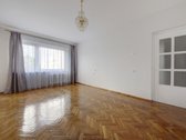 Parduodamas trijų kambarių butas su visais - nuotraukos Nr. 5